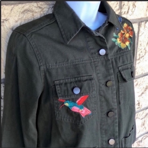 Who what wear Green Denim jacket embroidered floral bird Oversized Small - Picture 8 of 9